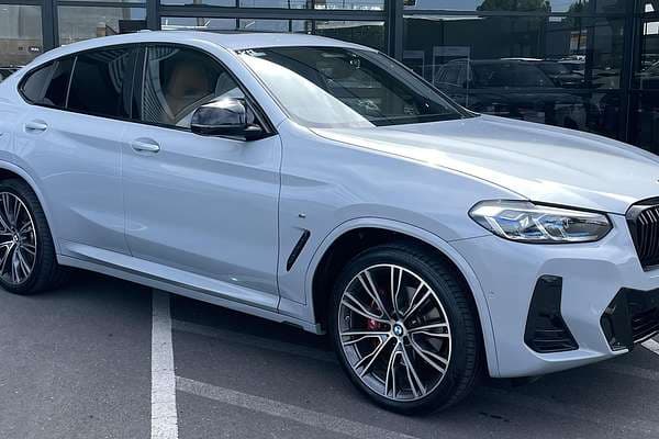 2022 BMW X4