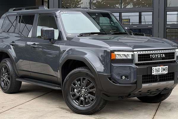 2024 Toyota Landcruiser Prado