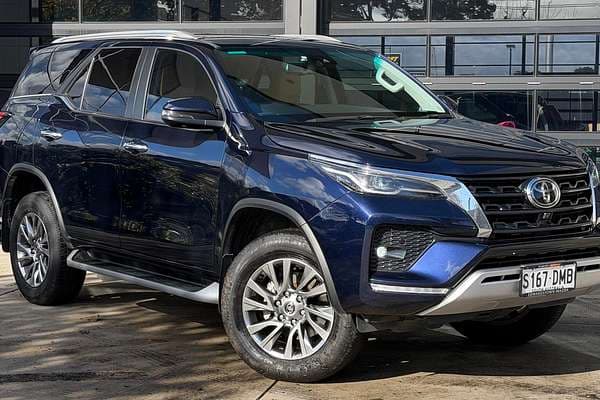2024 Toyota Fortuner
