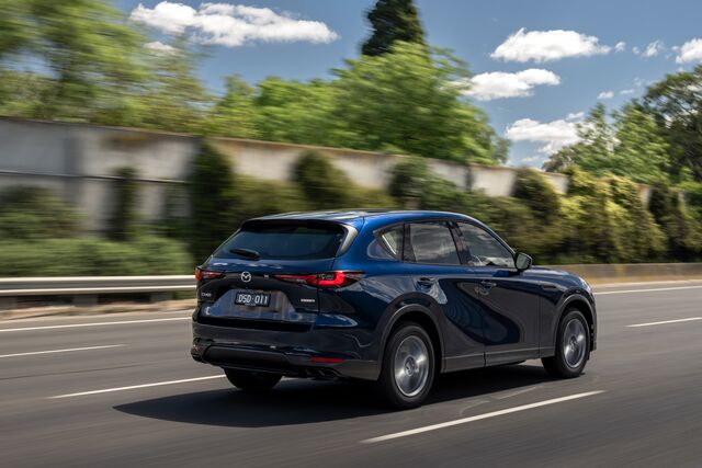 Small CX 60 Deep Crystal Blue   HR 58